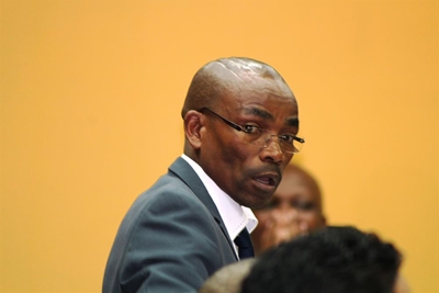 Mayor Booysen stays put in Eden