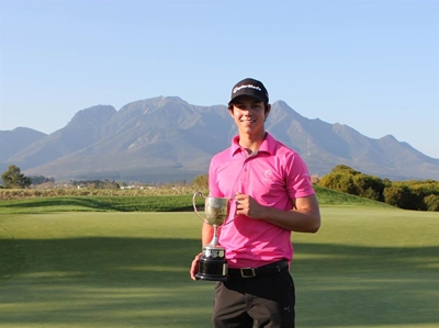 Caylum Boon wins junior matchplay championship