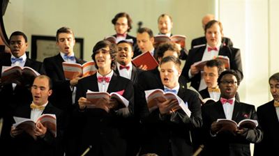 Plett in for a treat with star choir