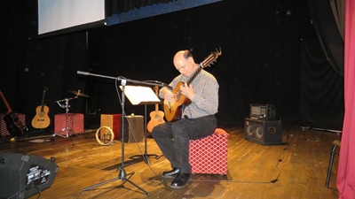 A gentle opening to the concert year