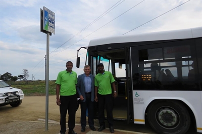 Nuwe busstop vir Syferfontein