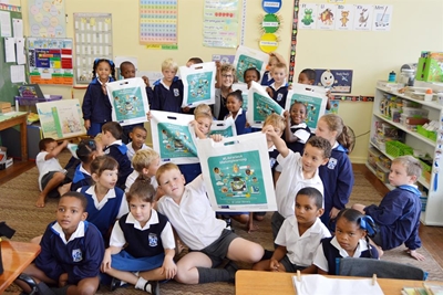 Kinders leer speel-speel