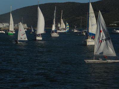 Yacht club's opening cruise