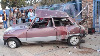 Opvolg: Vier beseer toe motor rol