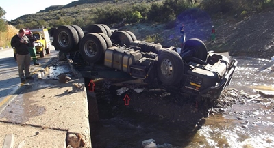 Opvolg: Twee sterf in Meiringspoort