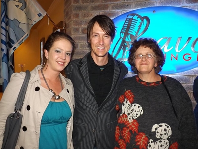 Chameleon dazzles at Bravo Lounge