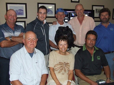 Wouter skitter tydens Global Golf-borgdag
