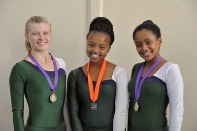 Hoërskool Knysna se gimnaste presteer