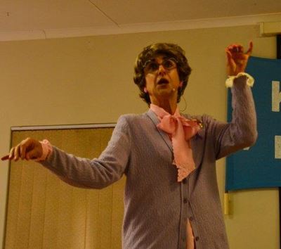 Seniors staan saam teen mishandeling
