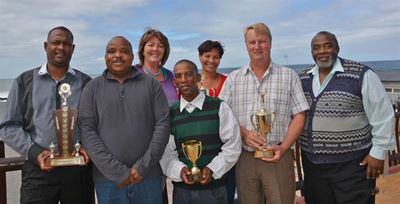 Polisielede beloon vir diens
