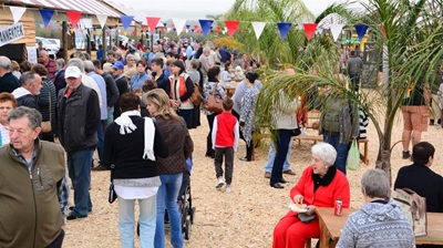 Mosselbaai-plaasmark begin op hoë noot