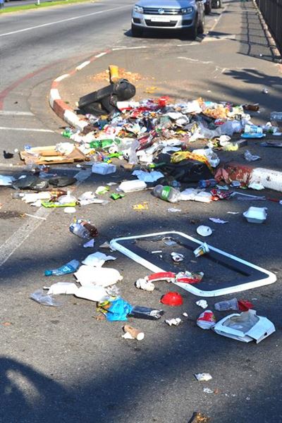 Verkeerslig en drom bly in die slag