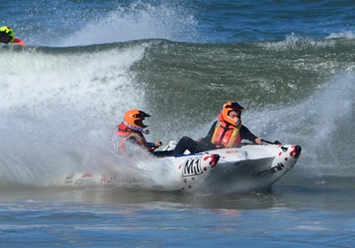 Mossel Bay man powerboat world champion