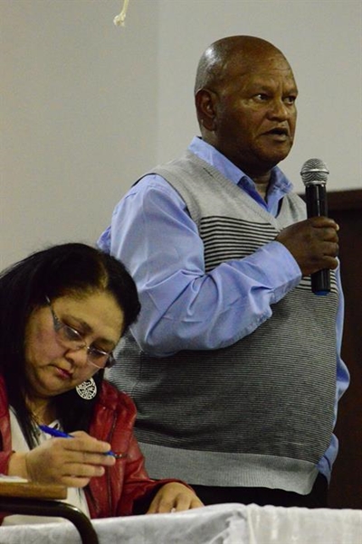 Laerskool sluit nie, maar personeel skuif