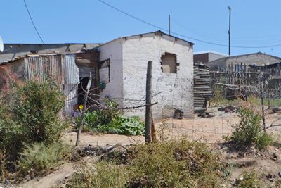 Borgtog vir pa wat seun met graaf slaan