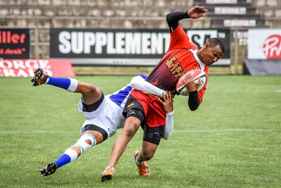 Go Gig NMMU dra seweskroon