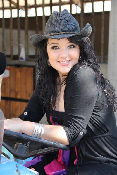 Head to the Bravo for country with a twist