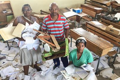 Violence, vandalism at Plett school