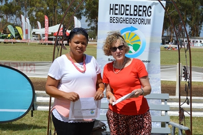 Dorp se pragtuine word gekies