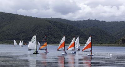 Challenging conditions on Island Lake