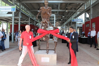 Transport Hub opens
