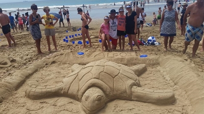 Algoa FM rewards sandcastle builders