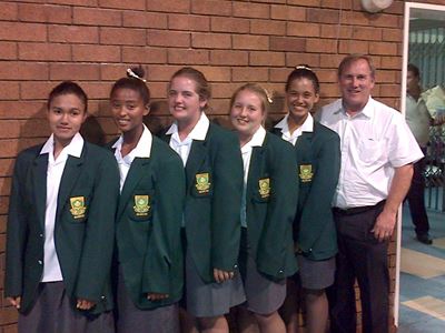 Internasionale goud vir trompoppies