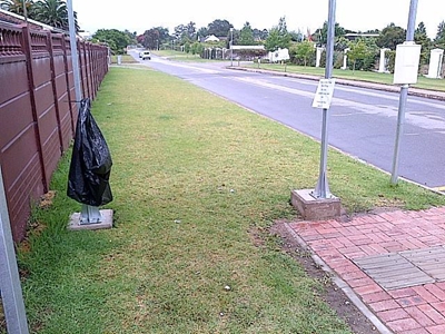 Resident complains about busy bus stop