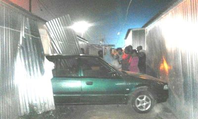 Motor ry regdeur opslaanhut