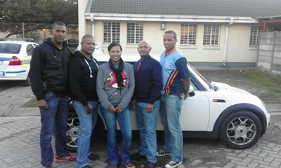 Robbery suspects arrested at roadblock