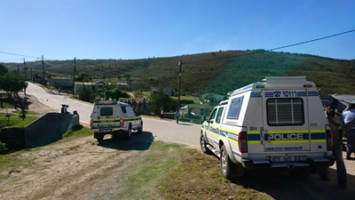 Polisie trek 3 vas tydens dwelmoperasie