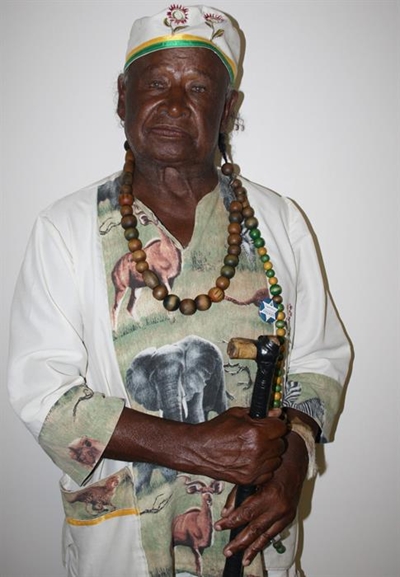 Khoisan-stamhoof bekommerd oor toekoms