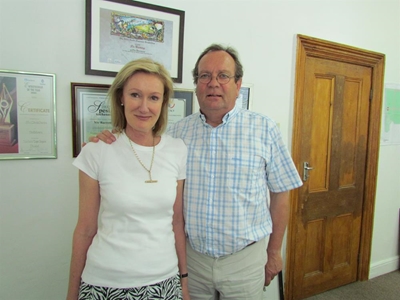 Barrows vereer vir bewaring van hotel