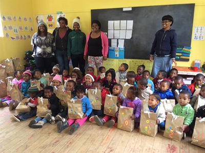 Crèche receives gifts from students