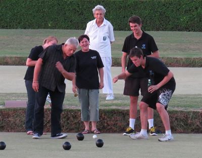 Derde been van sake-rolbal