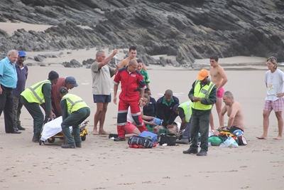 Familiedag eindig tragies op strand