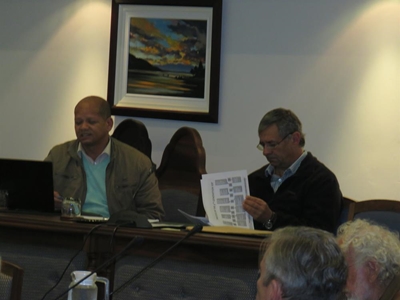 Many issues raised at Ward 10 meeting