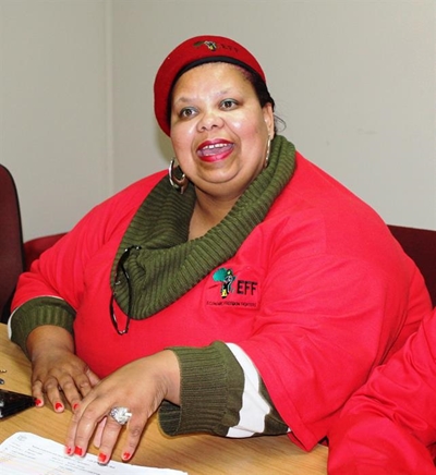 EFF-raadslid gee ook haar 50% vir Malema