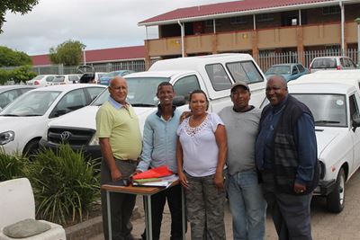 Volunteers protect Parkdene High