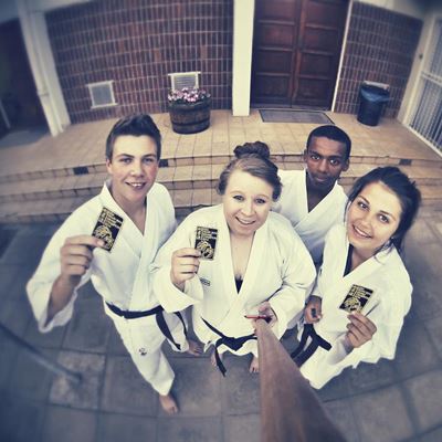 3 karatekas na wêreldkampioenskappe