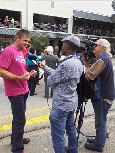Kudos and chaos at pink fest