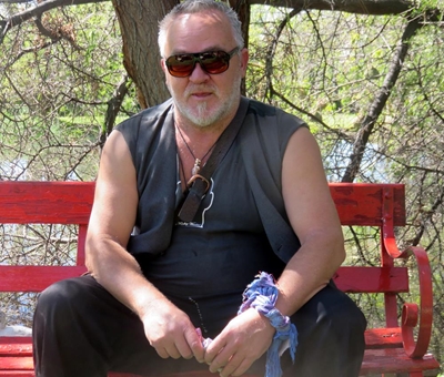 Gert Vlok Nel: pretensielose 'loner'
