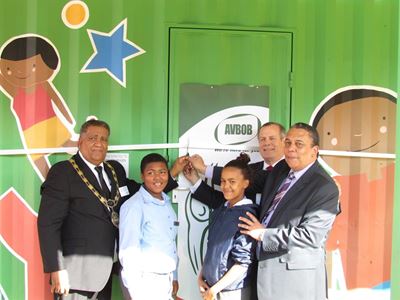 Update: New mobile library for school