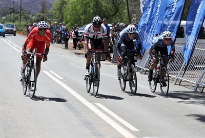 Oudtshoorn-fietsryers sweet vir plekke