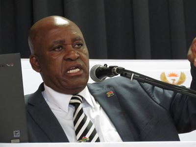 Hawks boss slams corruption
