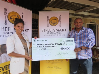 Sinethemba receives R50 000 from StreetSmart diners