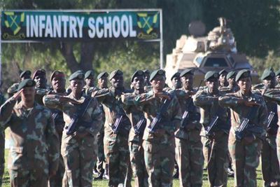 Infantry School rewards achievers