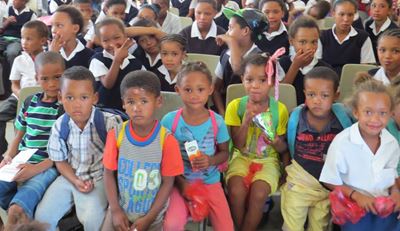 Voorbrandfees bring teater na kinders