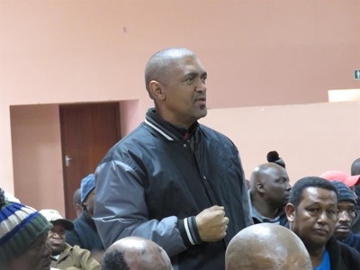 Taxi operators plan protest strikes