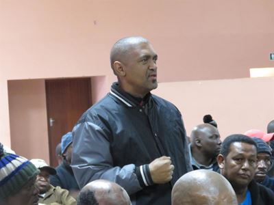 Taxi operators plan protest strikes